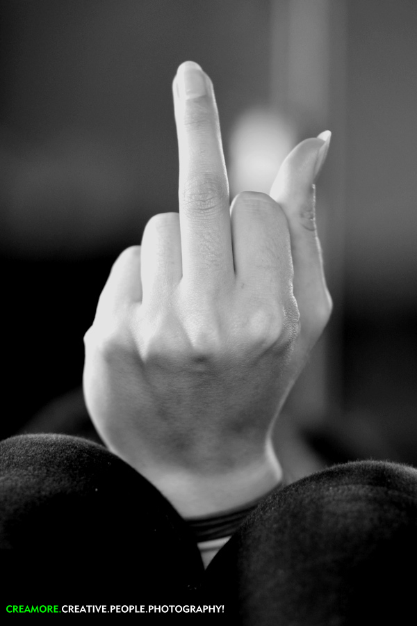 Finger_600x900